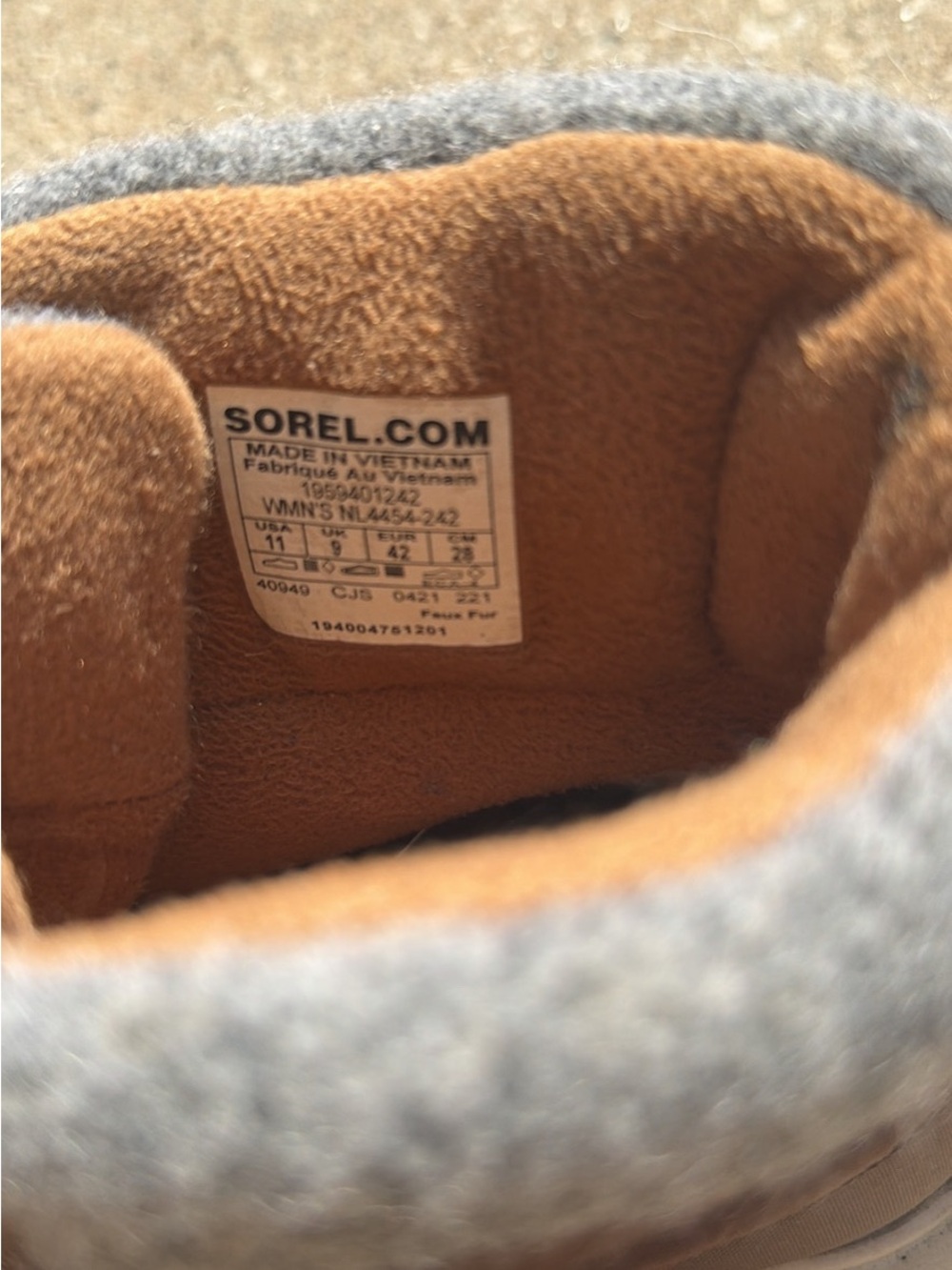 Sorel Women's Explorer II Carnival Felt Bootie - Picture 2 of 5